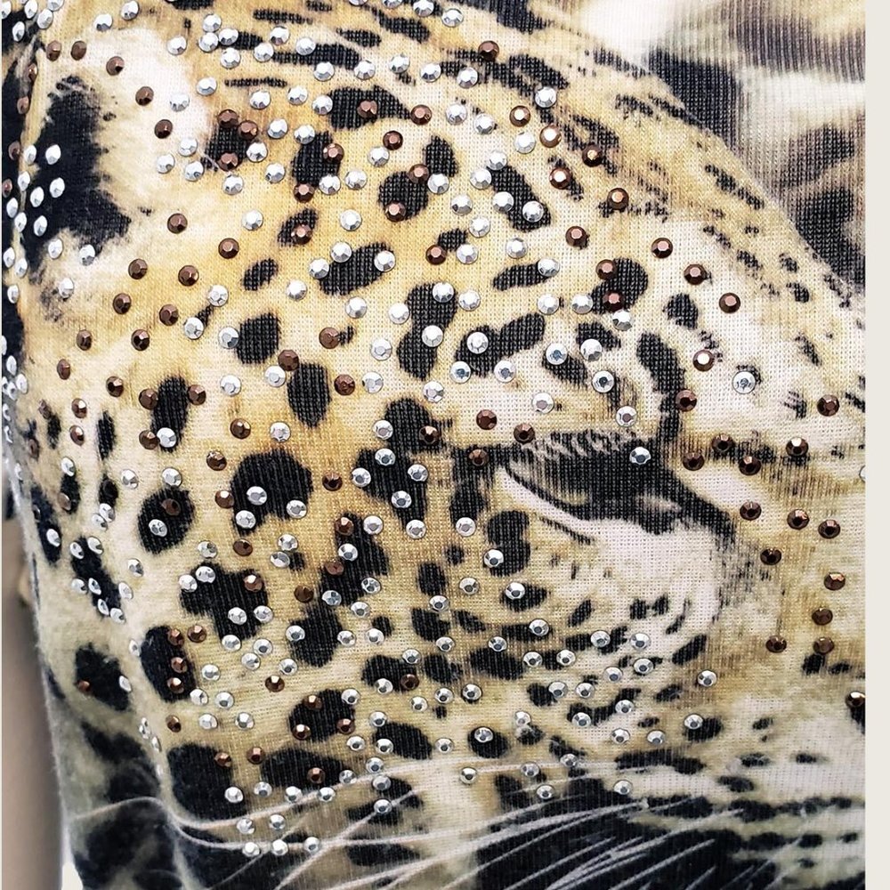 ** JM Collection Leopard Print Top with Tacking​ - Picture 2 of 8